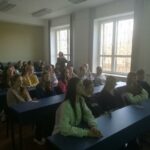 Лицеисты МГОЛ внимают