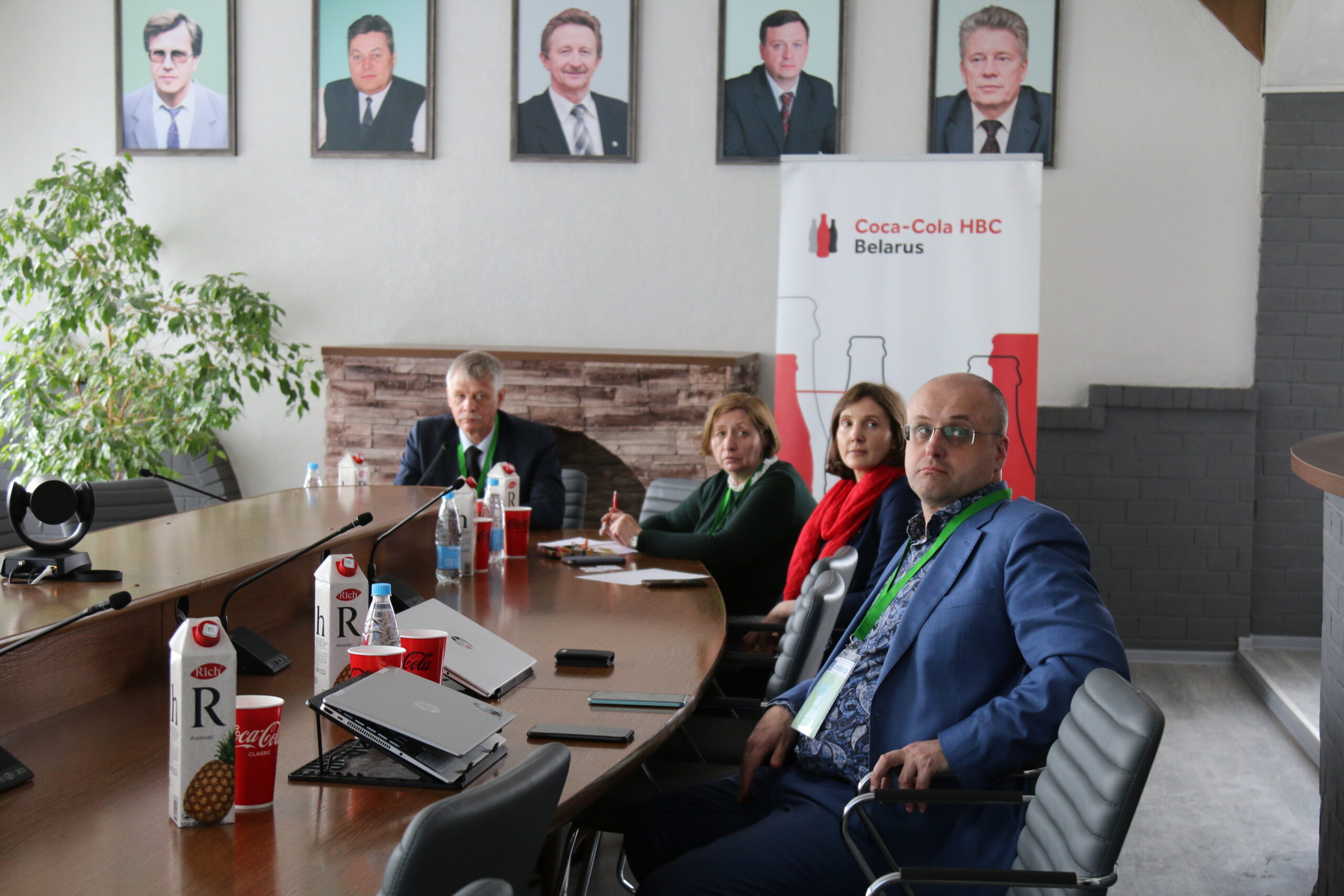 В институте состоялось закрытие конференции