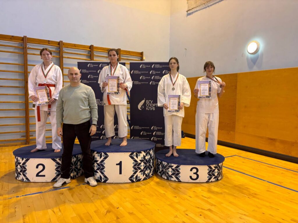 photo_5269741997239504269_y