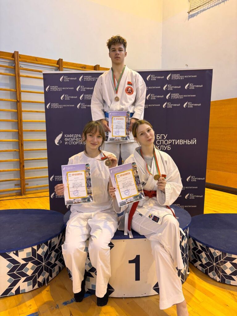 photo_5269741997239504272_y