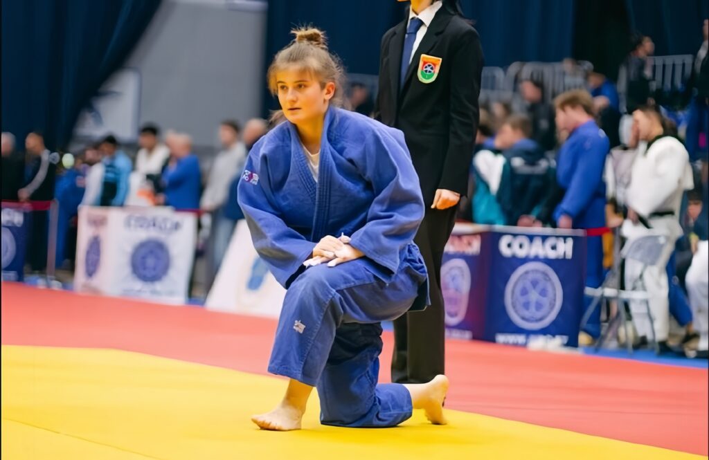 1 - 2025-12-09T175854.518