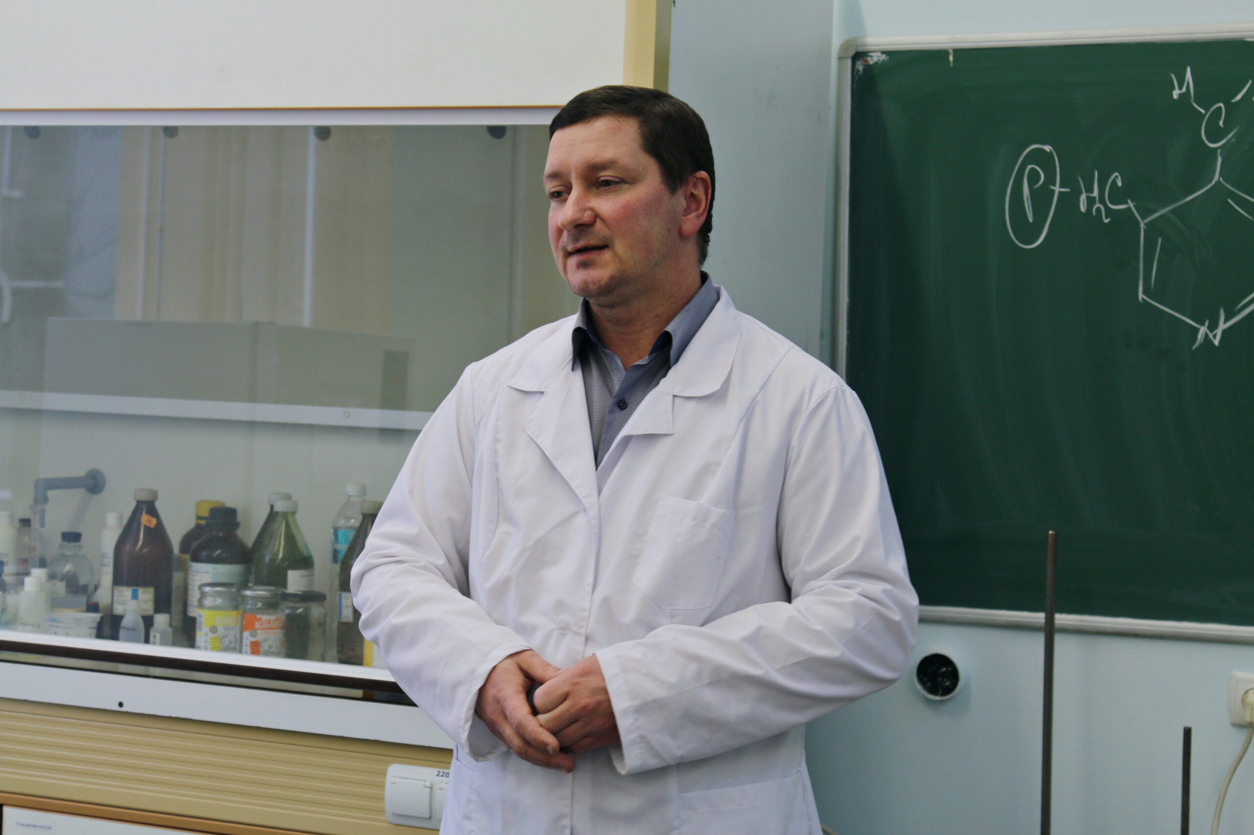 Юные исследователи из Минска в гостях у института: день на факультете экологической медицины Юные исследователи из Минска в гостях у института: день на факультете экологической медицины