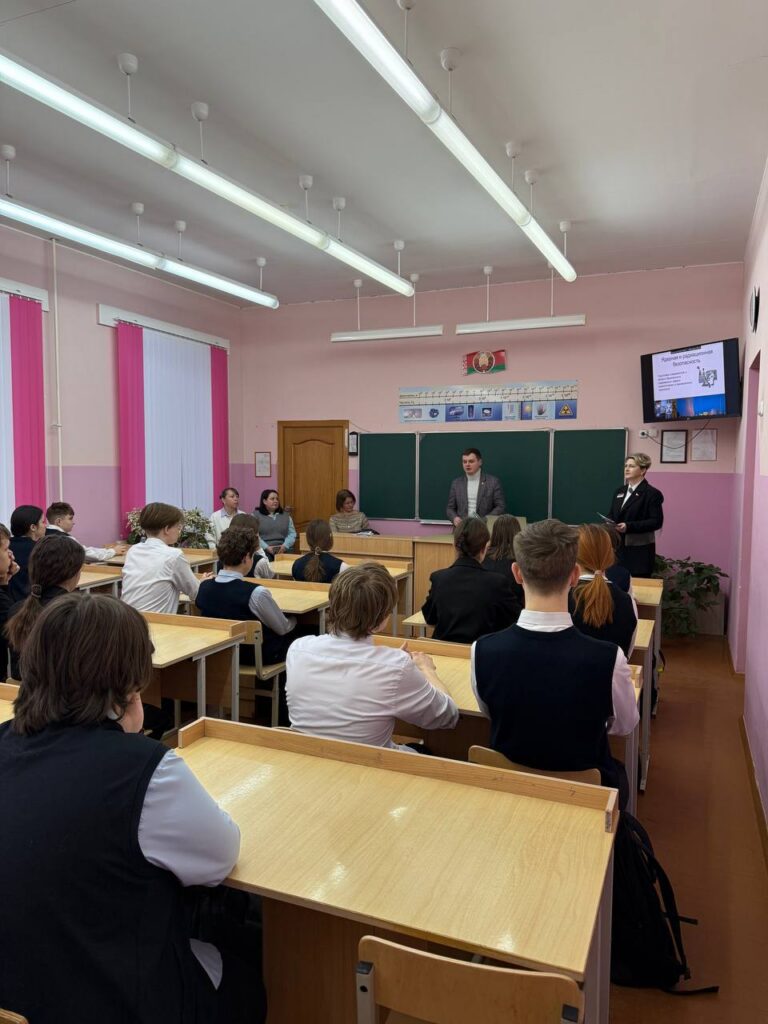 photo_5197562267216580061_y